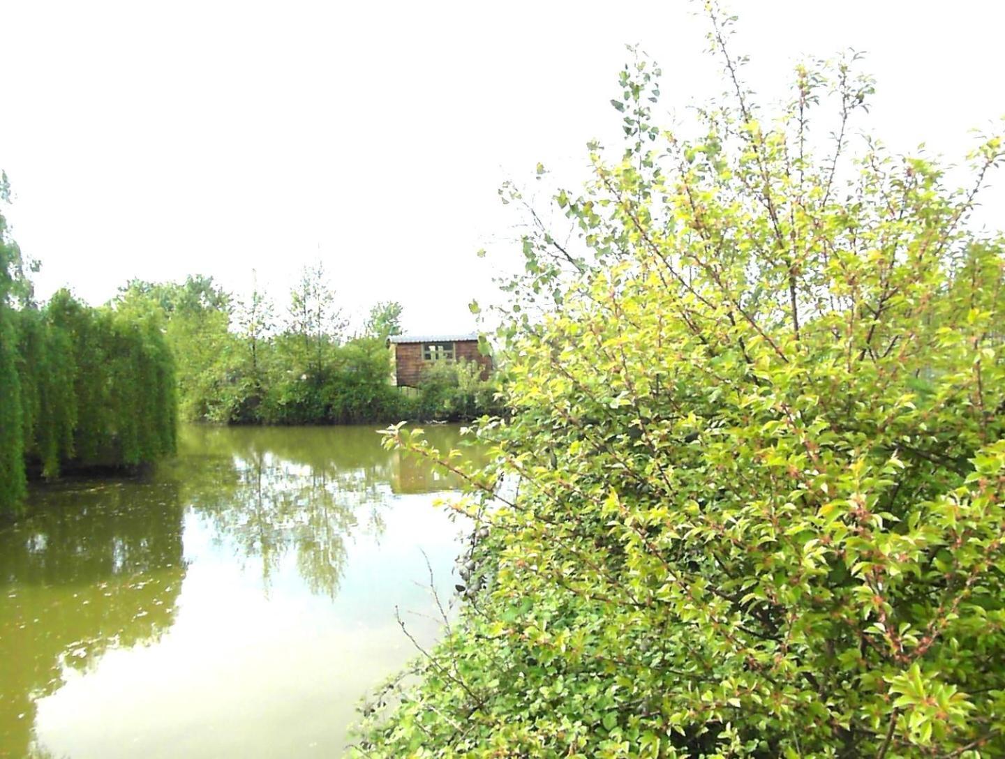 Casetta Sul Lago Albairate Exterior photo